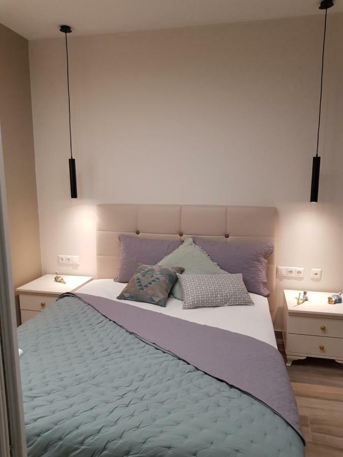 Adell Luxury Apartments Kavála ภายนอก รูปภาพ