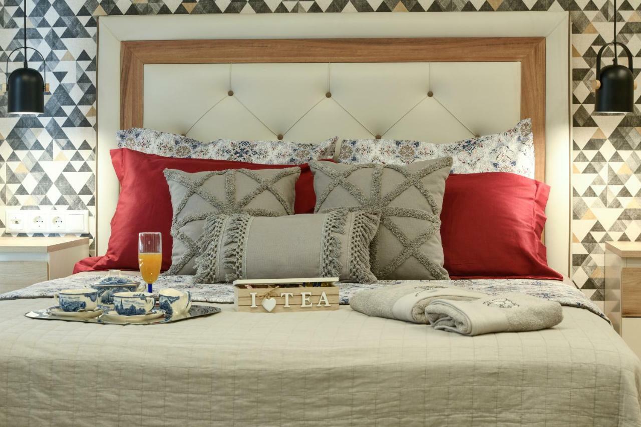 Adell Luxury Apartments Kavála ภายนอก รูปภาพ
