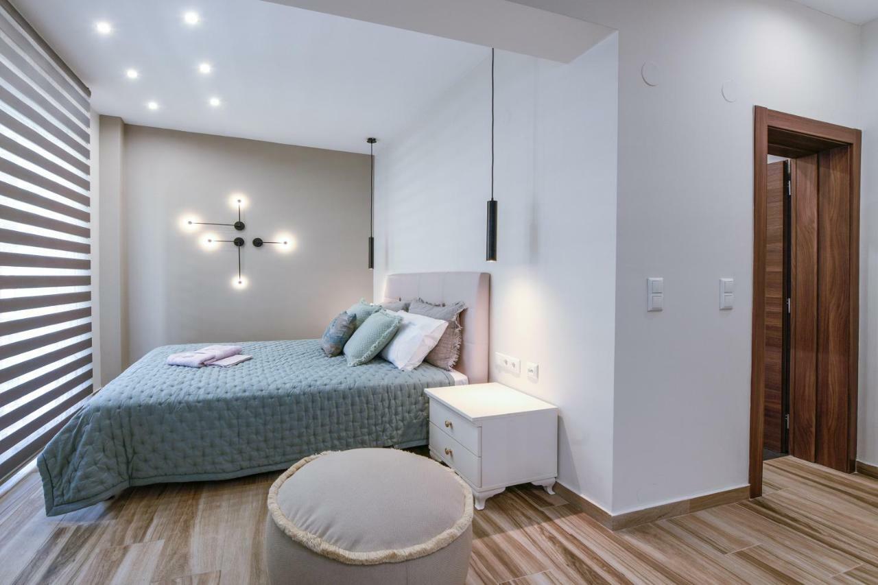 Adell Luxury Apartments Kavála ภายนอก รูปภาพ