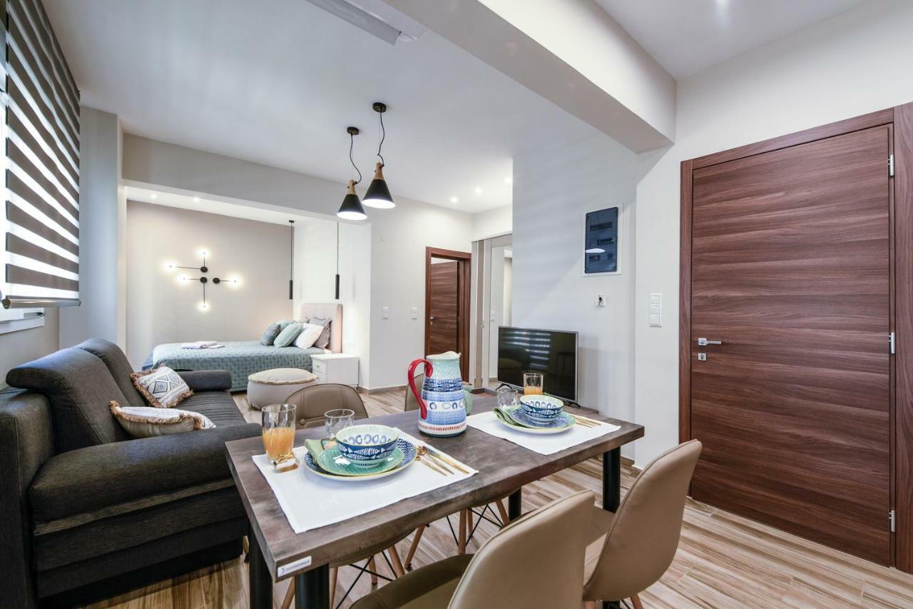 Adell Luxury Apartments Kavála ภายนอก รูปภาพ