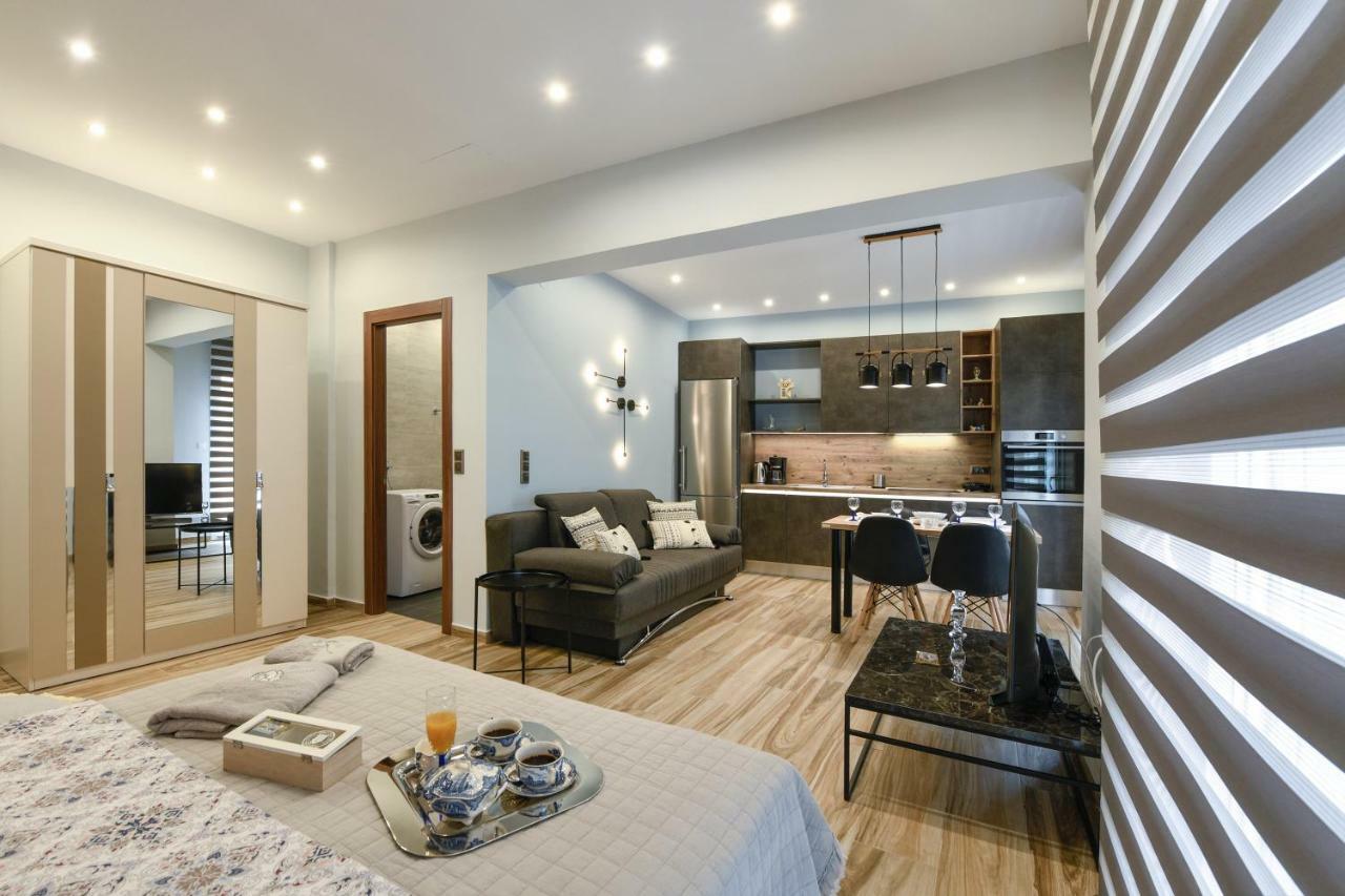 Adell Luxury Apartments Kavála ภายนอก รูปภาพ