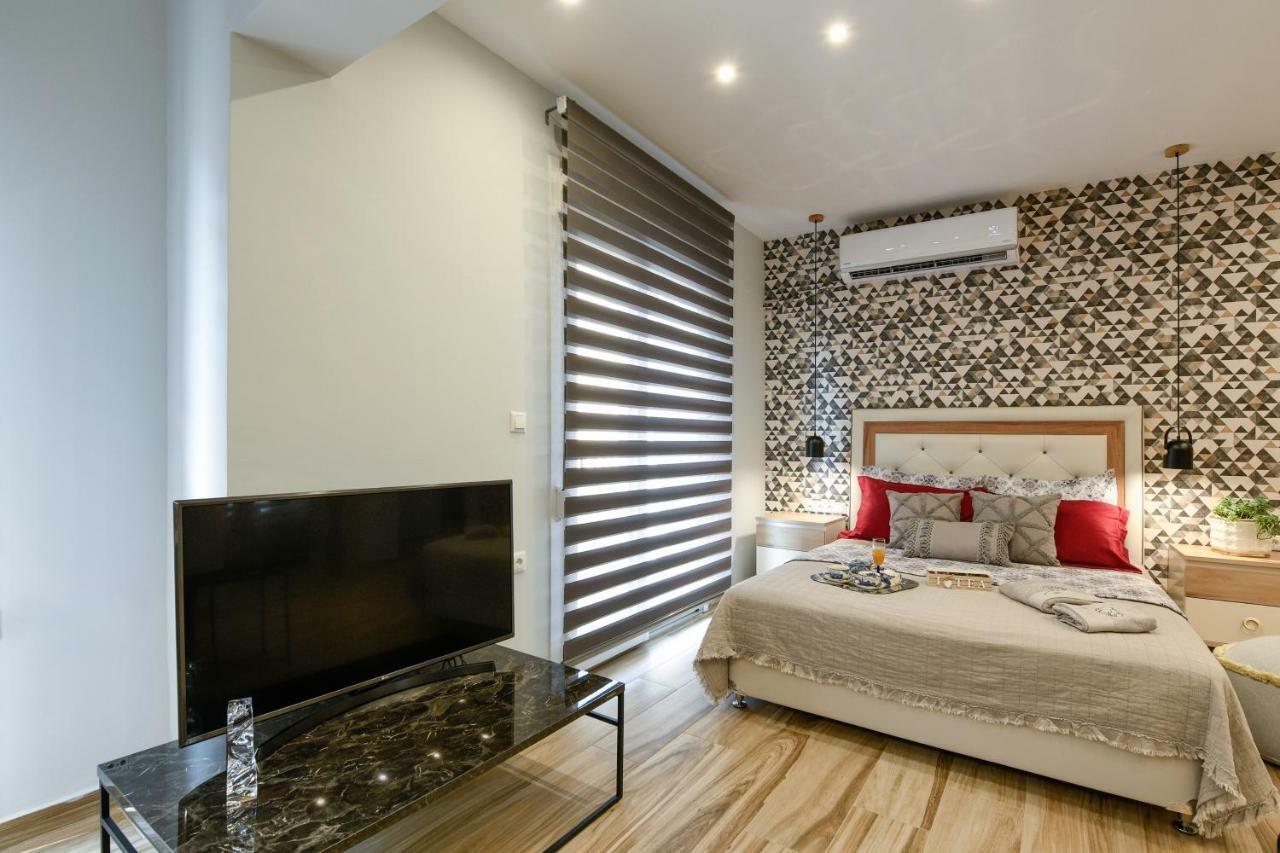 Adell Luxury Apartments Kavála ภายนอก รูปภาพ